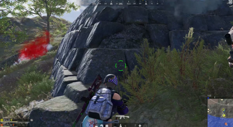 绝地求生如何侧身同时移动